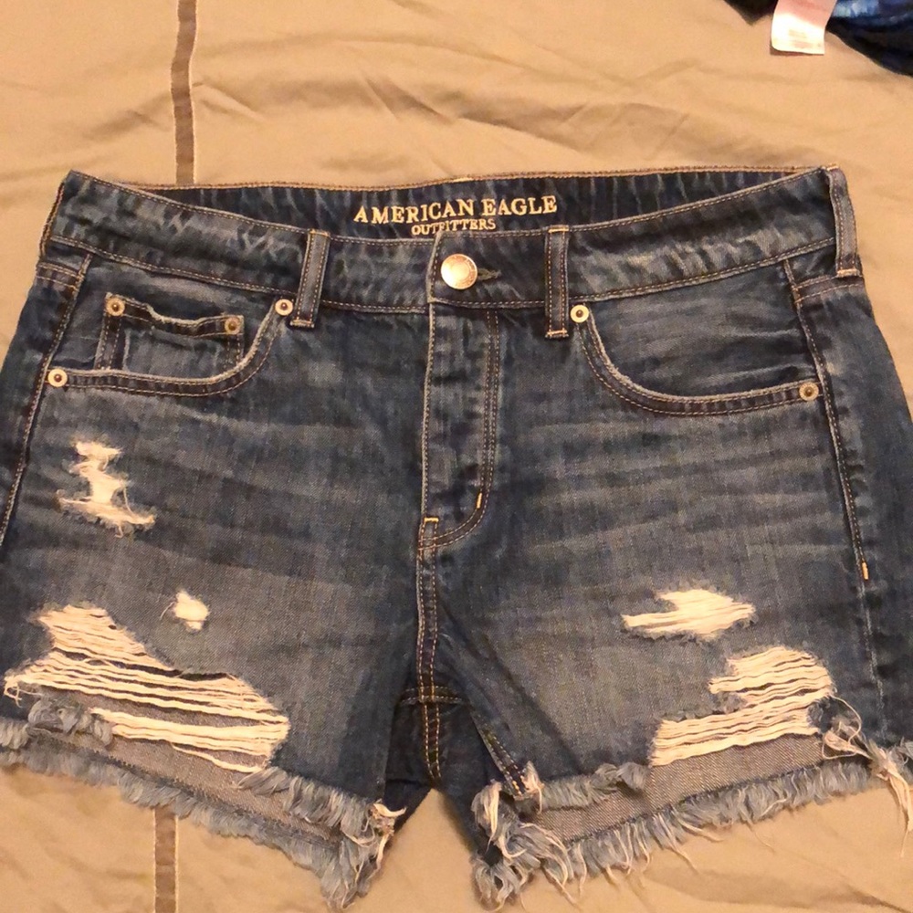 American Eagle Tomgirl midi jean shorts